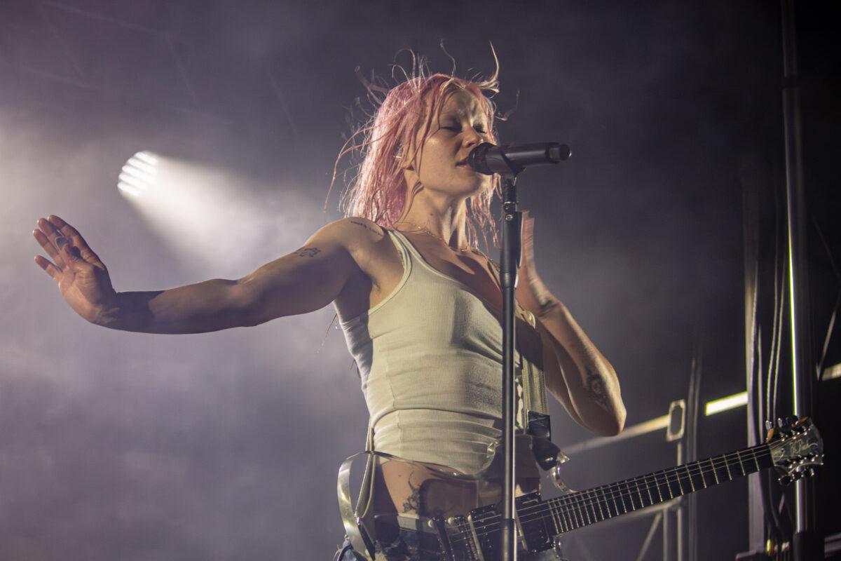 Wet Leg’s Rhian Teasdale performs with the British indie rock band at Maha Festival 2026 in Omaha.